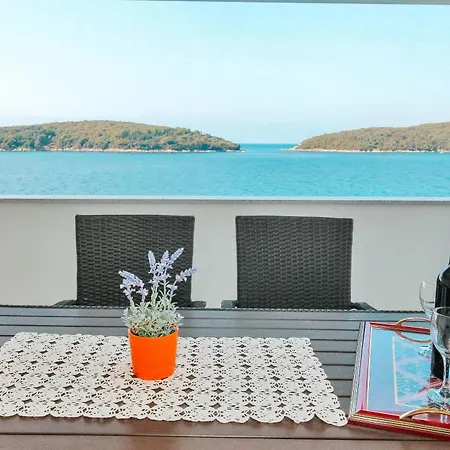 Ane Appartement Molunat