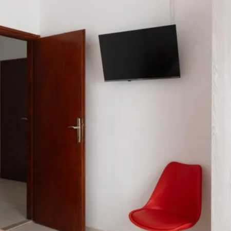 Ane Apartment *