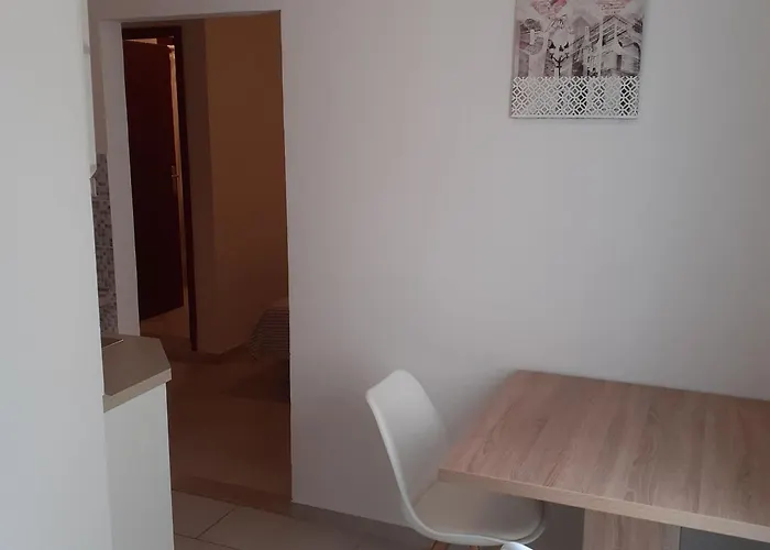 Apartman Ane Molunat